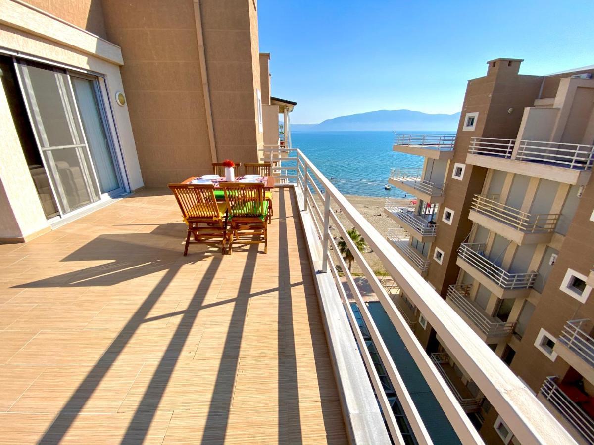 Eka Luxury Two-Bedroom Seaview Apartment Vlorë Екстериор снимка